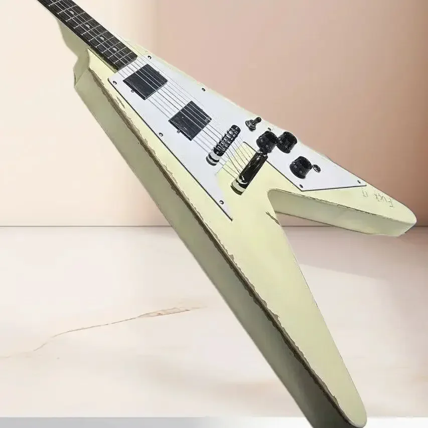 Musical Instruments Make Old A - огляд і ціна Musical Instrument Old