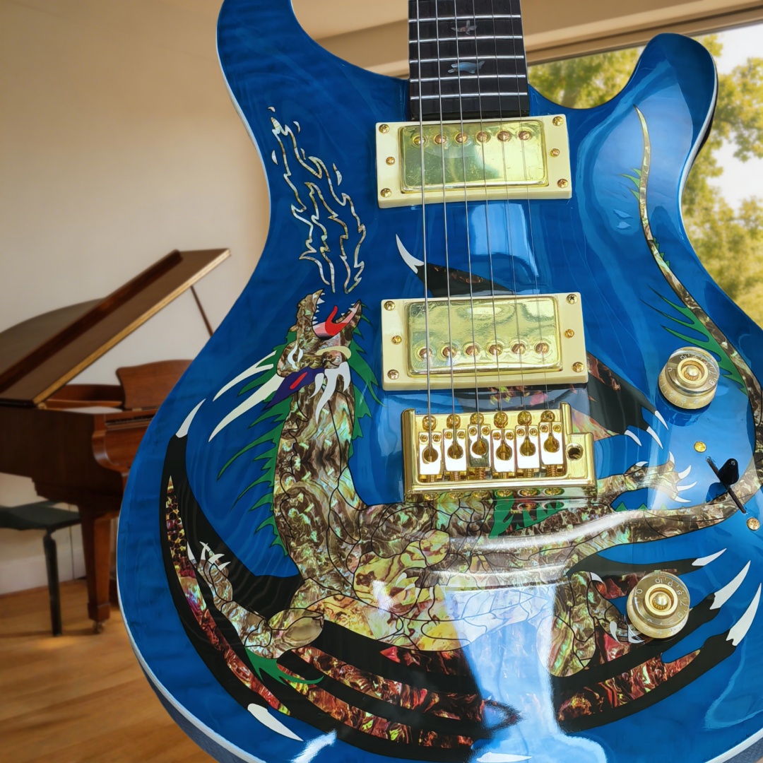 Hot PRS Custom Gloss BLUE Drag - огляд і ціна Musical Instrument Logo
